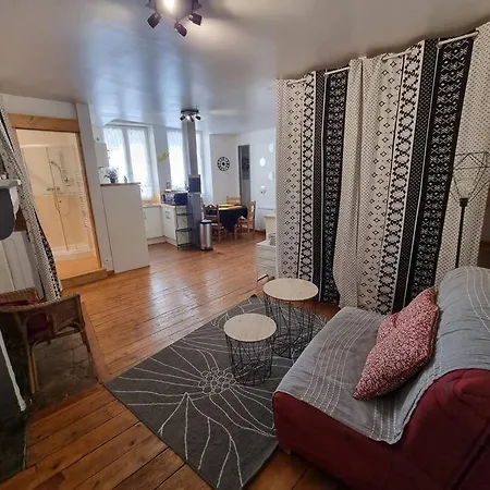 Apartment Le Charme De L'ancien, 2p Cosy A